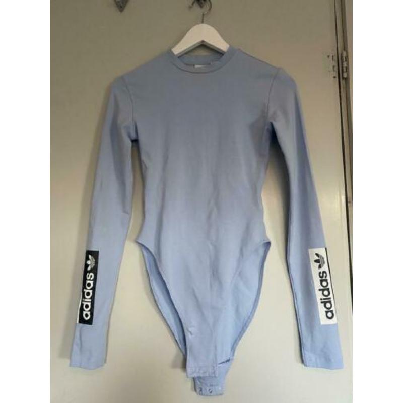 Adidas bodysuit maat XS nieuw!
