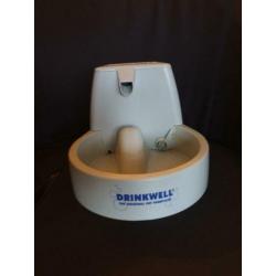 Drinkwell waterfontein voor honden en katten.
