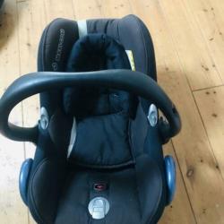 Hele set: Maxi Cosi Familyfix incl Cabriofix én Pearl!!