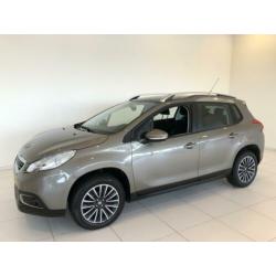 Peugeot 2008 1.2 PureTech Active | Navigatie | Panoramadak |
