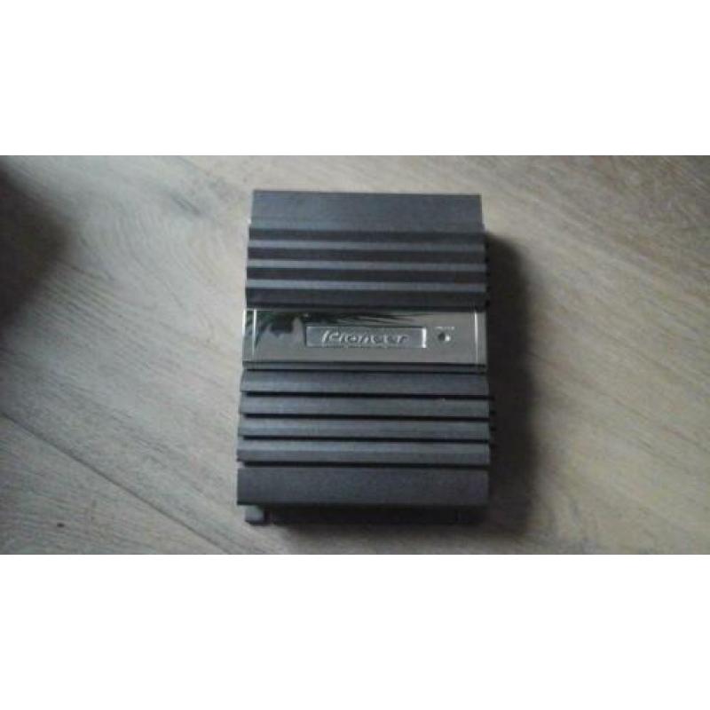Pioneer versterker