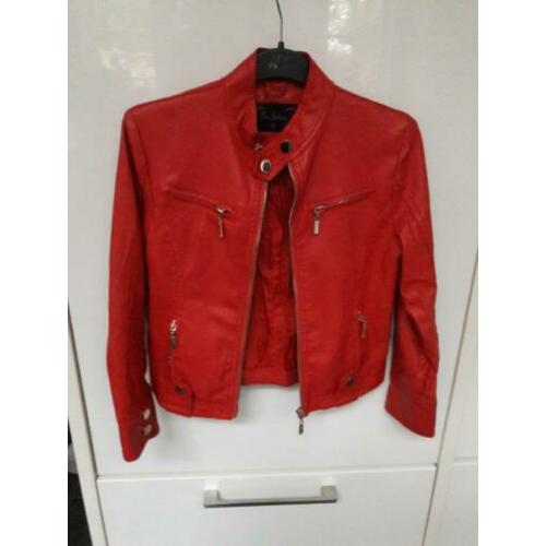 Zgan leren jasje 128 - 134 biker rood nep leer meisje