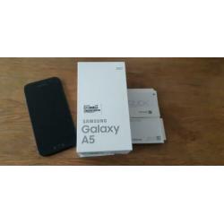 Samsung Galaxy A5! In heel goede staat! Kleur; zwart