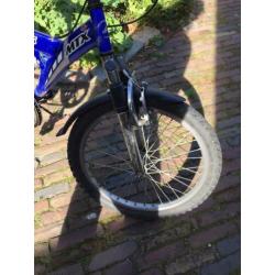 Mountainbike blauw