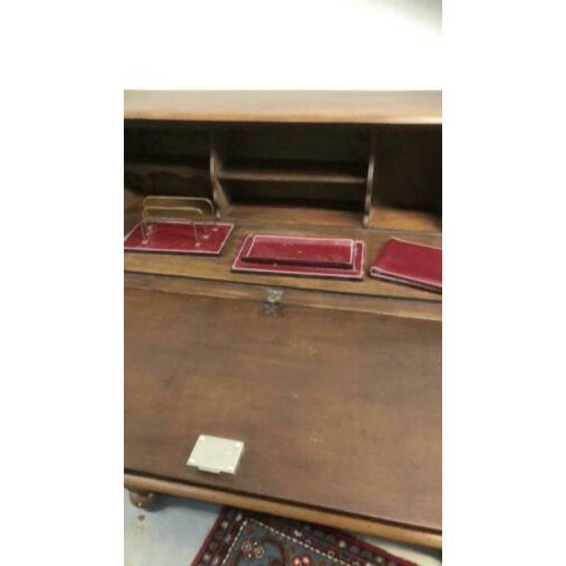Antiek secretaire