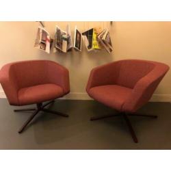Riante Italiaanse draaibare design fauteuil