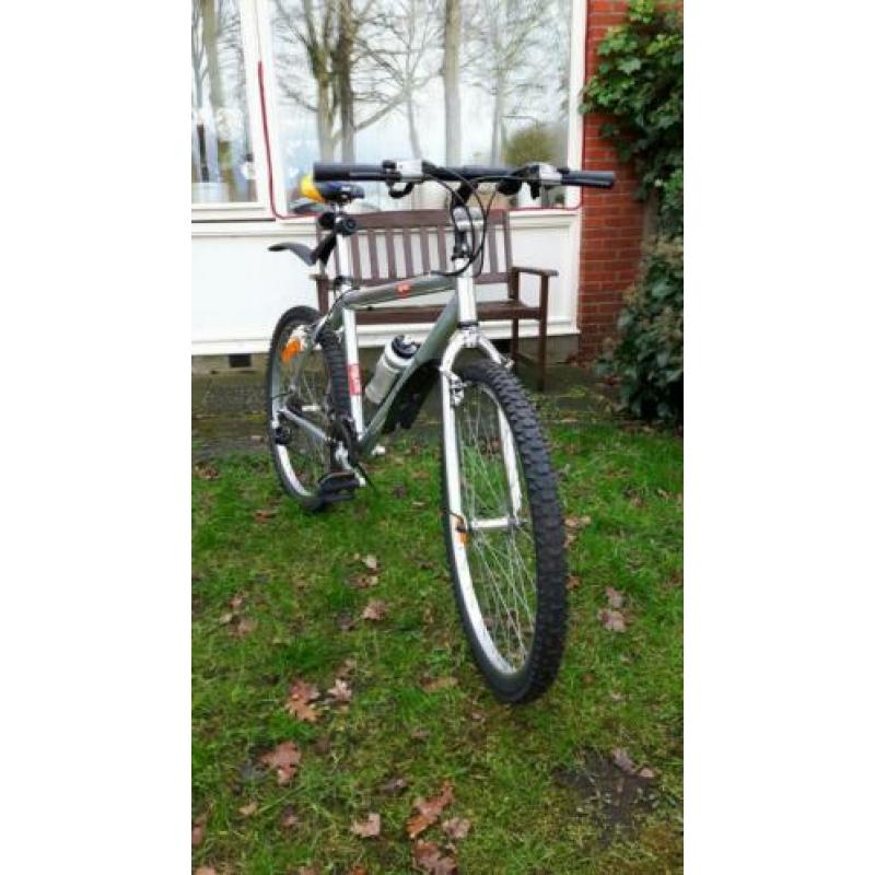 Aprilia serie 9000 Mountainbike 26 inch als nieuw