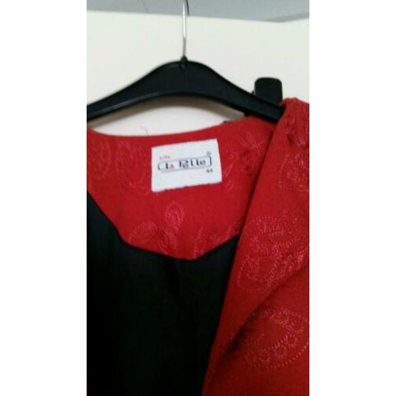 2 delig blazer met rok mt 44