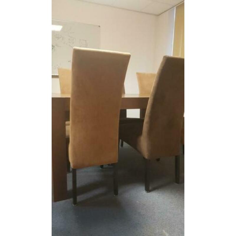 Eethoek met 6 stoelen