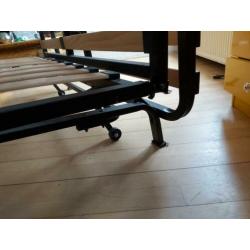 Zeer nette slaapbank van Ikea.