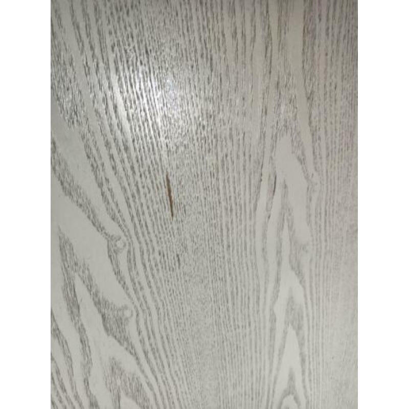 Ronde eettafel karwei