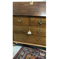 Antiek secretaire