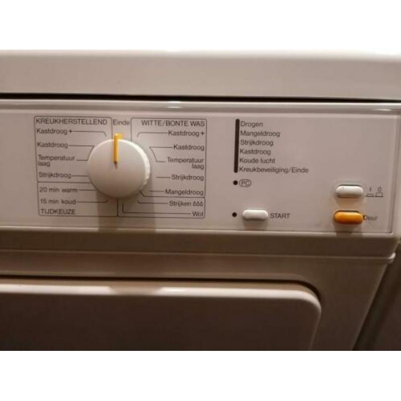 Mielé wasdroger en wasmachine