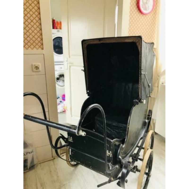 Zeldzame antieke Engelse kinderwagen MILLSONS
