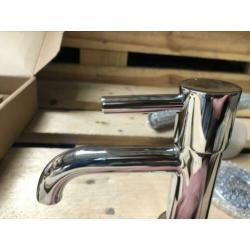 |238| Wastafelgarnituur toiletfontein | Kraan & Syfon | NIEU
