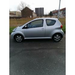 Toyota Aygo 1.0 12v Airco/elektrische ramen 3DRS 2006 Grijs