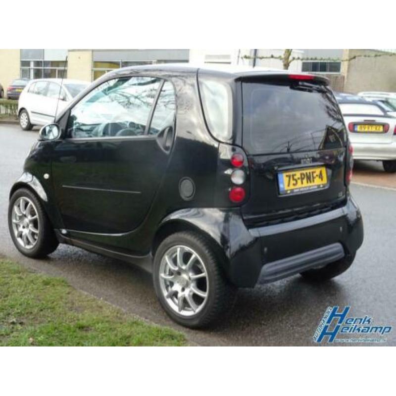 Smart city-coupé smart & pure cdi airco