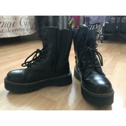 Dr. Martens Jadon maat 37