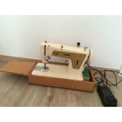 Singer 237 naaimachine