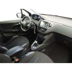 Peugeot 208 1.4 e-HDi Aut5 Blue Lease 5drs (navi,clima,pdc)