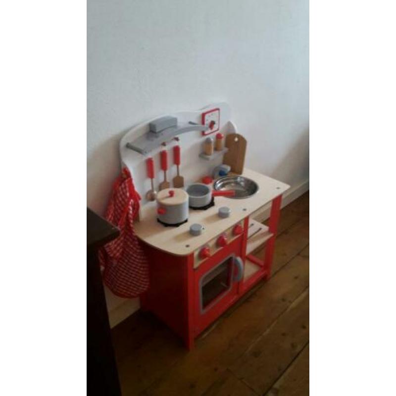Mooi kinderkeukentje (New Classic Toys)