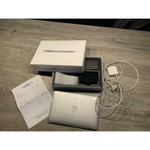 MacBook Air 2014.