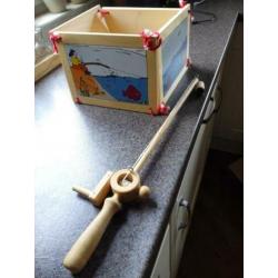 houten vishengelspel (aquarium)