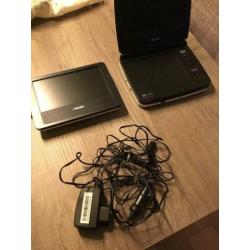 Philips DVD speler met 2 schermpjes voor in de auto