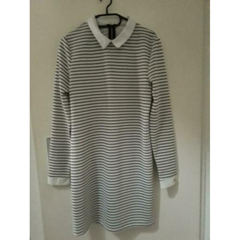 Jurk knielengte DELOUSION wit /zwart S oksel-oks.46 cm ZGAN.
