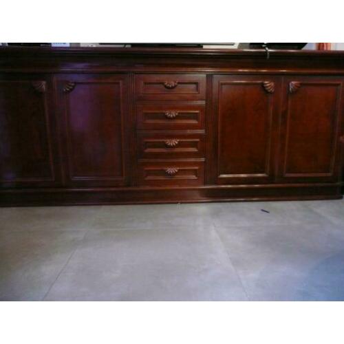 Massief houten dressoir