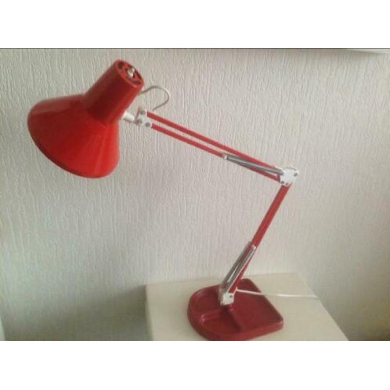 Retro vintage rode schaarlamp bureau lamp met voet 70's lamp
