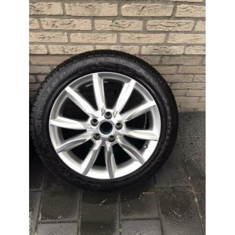 Winterbanden + LM velgen 17”