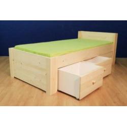 Strak model houten bed met 3 laden 40cm diep. - tegen meerpr