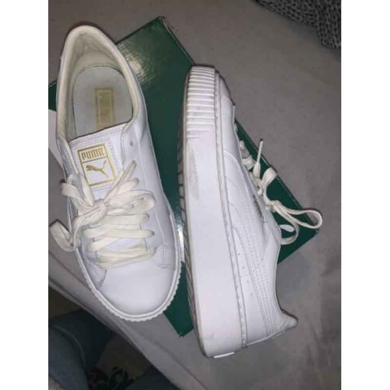 Puma basket platform white (38)