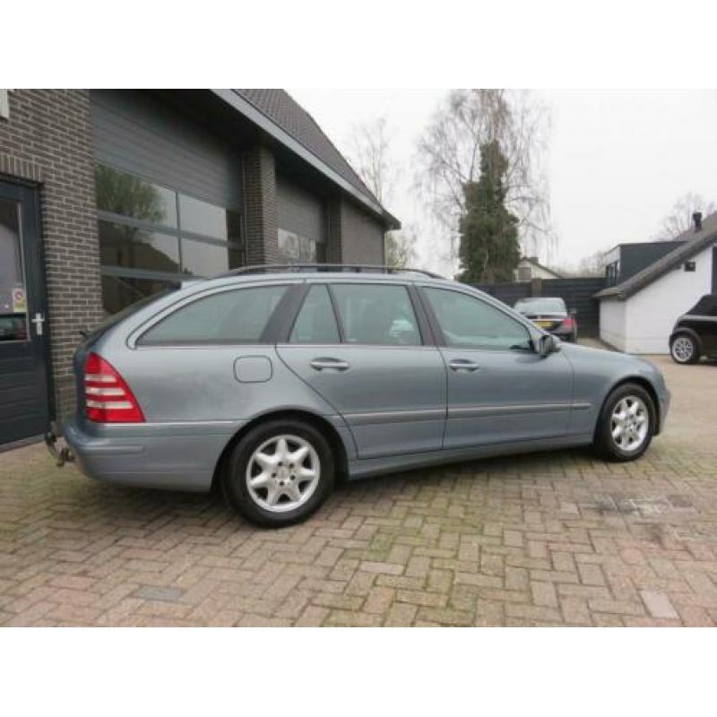 Mercedes-Benz C-Klasse Combi 220 CDI Elegance Aut. Navi , Cl