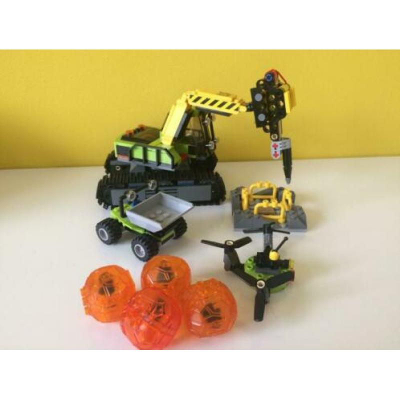LEGO City Vulkaan Onderzoeksbasis - 60124