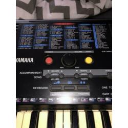 Yamaha keyboard (piano)