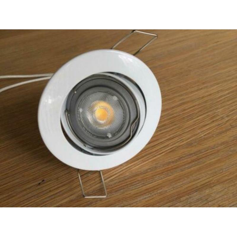 Inbouwspots hoogglans wit Philips 10 stuks 4W,2700K,+ lampen
