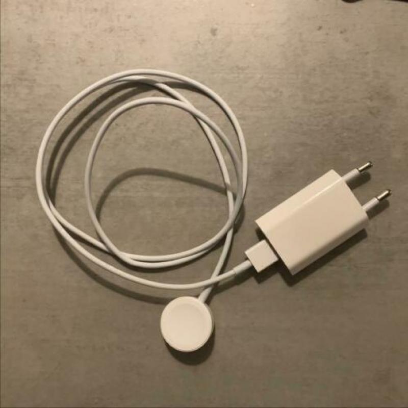 Apple Iwatch 4 40 mm zwart - ZGAN