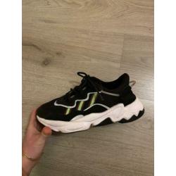 Ozweego | Adidas | 36