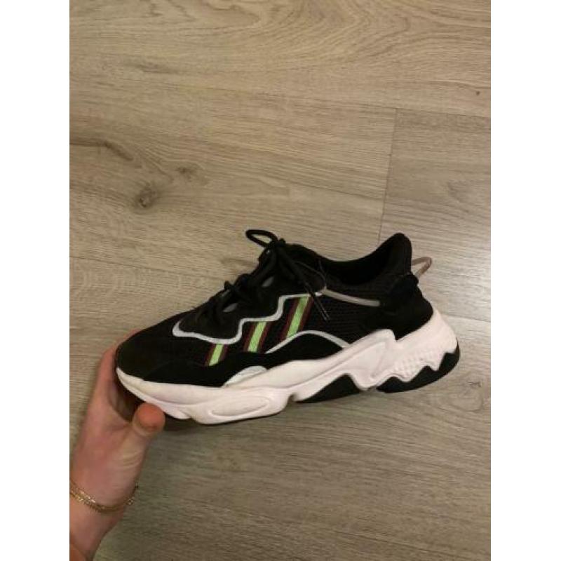 Ozweego | Adidas | 36