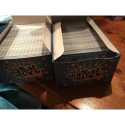 Heel veel dichte pakjes ( 2 complete dozen) en 3 albums.