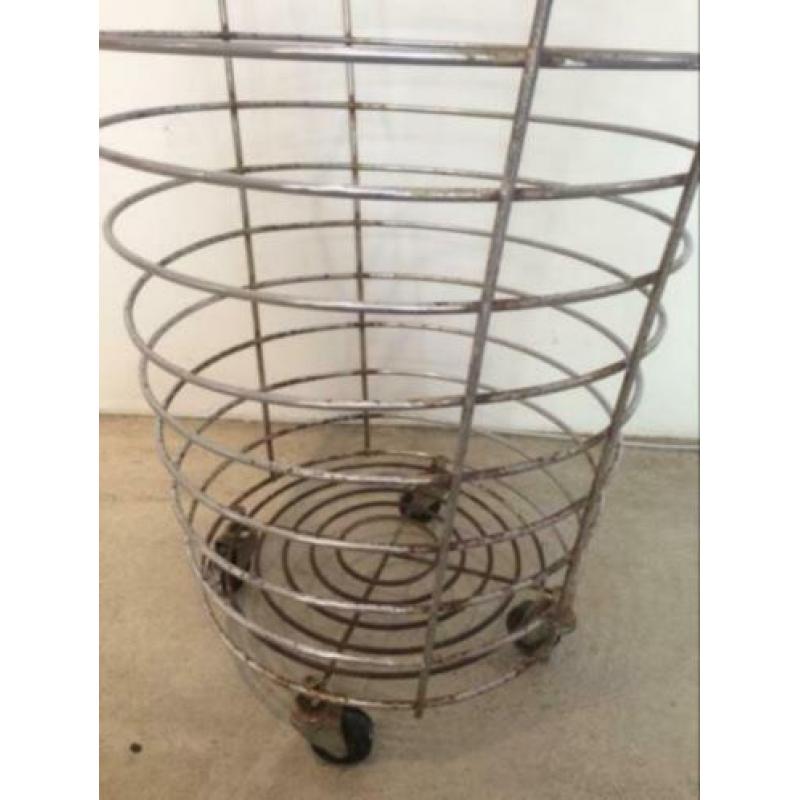 Prachtige erg grote metalen mand, retro vintage 1960 Frans