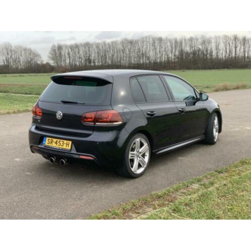 Volkswagen Golf 2.0 TSI R 199KW 4MOTION 2012 Zwart