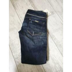 Met injeans