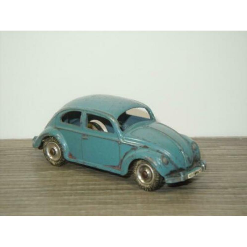 VW Volkswagen Beetle - Dinky Toys 181 England