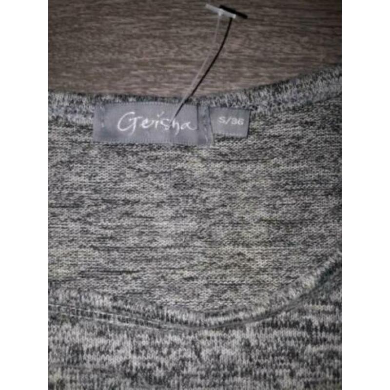 Nieuwe Geisha trui Maat S Kleur grey melange ( beige / grijs