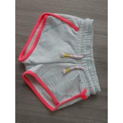 Kinderkleding jongen en meisje
