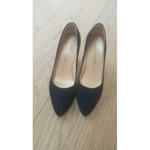 Peter Kaiser blauw suede pumps 6,5 (39,5/40) als nieuw