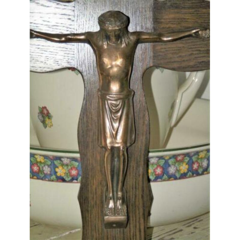 Crucifix kruis met koperen Jezus (864)